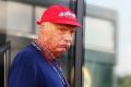 Niki Lauda hat die Faxen dicke und spricht Klartext: keine Entscheidung vor Brasilien