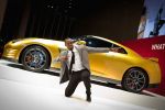 Nissan GT-R Usain Bolt Performance Gold 3.8 V6 Director of Excitement Seite Ansicht