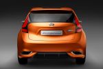 Nissan Invitation Minivan Concept Car Studie kompakt Schrägheck Pure Drive AVM Around View Monitor Heck Ansicht
