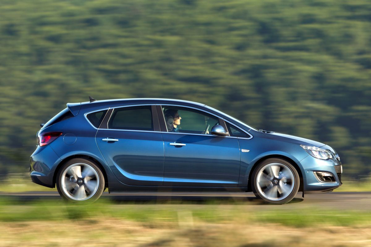 Opel Astra 1.6 CDTI Neuer FlüsterDiesel mit nur 3,7 Liter Verbrauch
