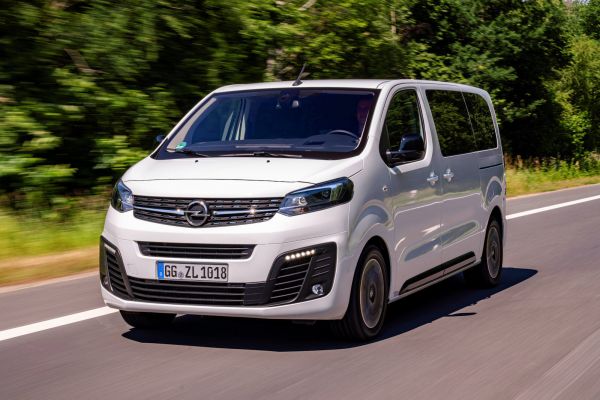 Opel Zafira Life 2019 Test: Clevere Alternative zum VW Bus - Speed