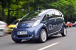 Peugeot iOn Elektroauto EV Batterie Lithium Ionen Akku Garantie Connect SOS Front Seite