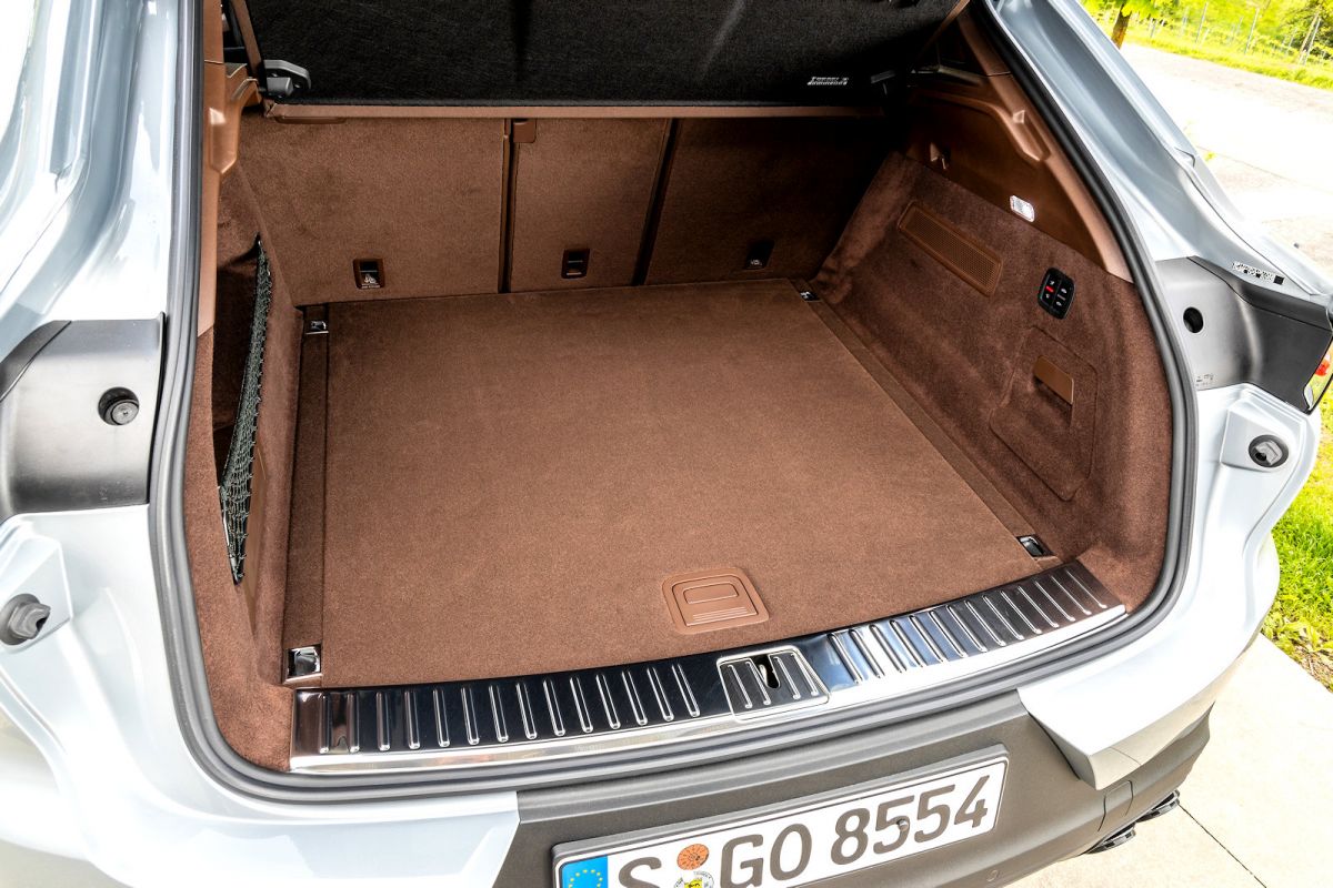 Porsche Cayenne Coupé Test Was die Extras wirklich bewirken Speed Heads