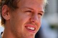 Sebastian Vettel bleibt noch gelassen.