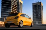 Opel Corsa OPC Test - Seite Heck Ansicht seitlich hinten Felge hinten Kofferraum