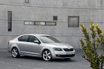 Skoda Octavia 2013 3. Generation TDI TSI DSG Limousine Adaptive Cruise Assistant Intelligent Light Automatic Parking Driving Mode Selection KESSY Simply Clever Crew Protect Driver Activity Front Seite Ansicht
