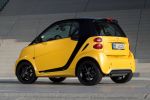 Smart Fortwo Edition Cityflame Gelb Schwarz Flame Yellow Dreizylinder Turbo MHD Micro Hybrid Drive Passion Softouch Heck Seite Ansicht