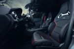 Mercedes-Benz GLA 45 AMG Test - Innenraum Sitze Schalensitze Performance rote Nähte