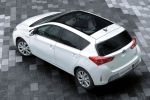 Toyota Auris 2013 1.8 Hybrid Touch & Go Kompaktklasse Kompaktwagen Elektromotor Heck Seite Dach Ansicht