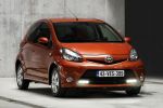 Toyota Aygo Facelift 2012 1.0 Dreizylinder Eco MultiMode Cool Connect Front Seite Ansicht