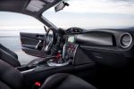Toyota GT 86 Sportwagen 2.0 Boxermotor Saugmotor D-4S ABS VSC Interieur Innenraum Cockpit
