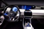 Toyota NS4 Concept Plug-in-Hybrid Connected Vehicles Vernetzung Human Machine Interface PCS BSM UVA UVB Interieur Innenraum Cockpit