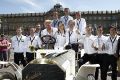 Treffen der Sportwelten: Boris Becker, Oliver Bierhoff, Vitali Klitschko, Ralf Schumacher und Susie Stoddart im Mercedes Simplex