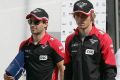 Verteilen untereinander keine Geschenke mehr: Timo Glock und Charles Pic