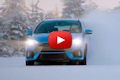 Video: Snowkhana 4 - Drift-Action mit Santa Claus und Star Wars