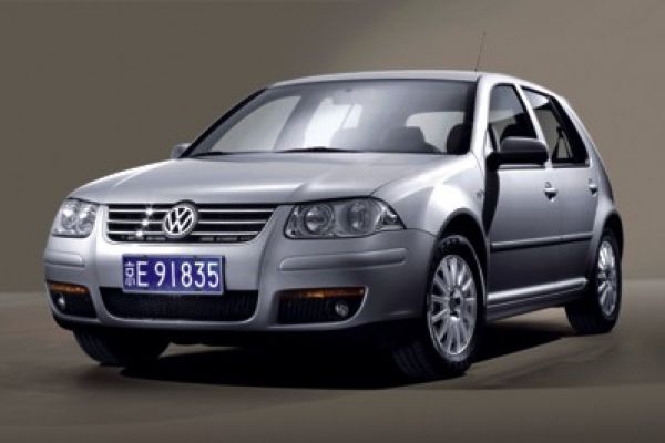 VW Bora HS: Hatchback für China - Speed Heads