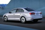 VW Volkswagen Jetta Hybrid 1.4 TSI Turbobenziner Elektromotor DSG Boost ePowermeter maxAC Segeln Heck Seite Ansicht