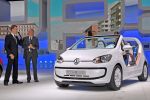 VW up! Azzurra Sailing Team Cabrio Kleinwagen New Small Family Front Seite Ansicht