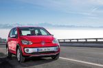VW Volkswagen Cross up! Kleinwagen New Small Family Offroad Look Dreizylinder Benzin Front Ansicht