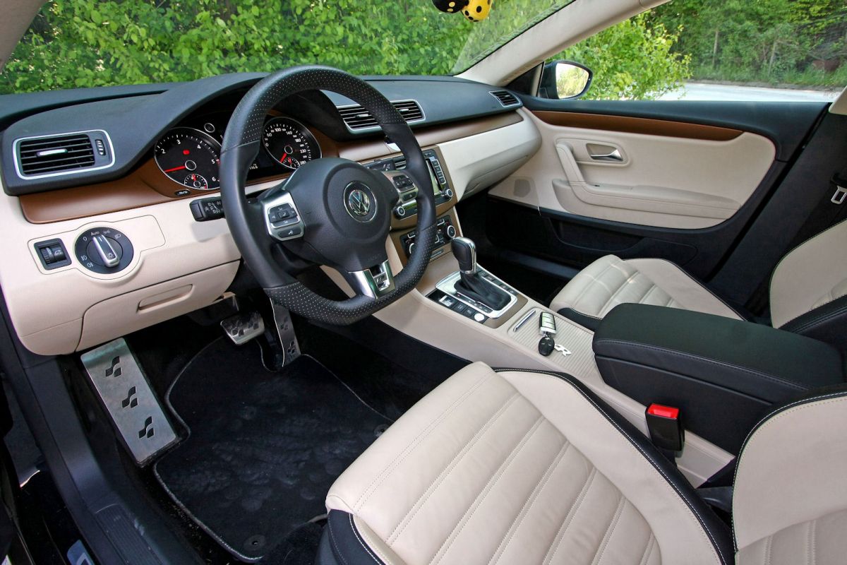 VW Passat CC: Wenn Bentley und Braun für Aufsehen sorgen - Speed Heads