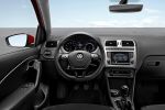 VW Volkswagen Polo 2014 Facelift TSI TDI Dreizylinder Sport Select Fahrwerk MirrorLink Apps Smartphone Distanzregelung ACC Front Assist City Notbremsfunktion Multikollisionsbremse Müdigkeitserkennung Interieur Innenraum Cockpit