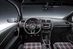 VW Volkswagen Polo GTI 2015 1.8 TSI EA888 Sport Performance Kit Hot Hatch Rennsemmel DSG ESC ASR XDS Clark MirrorLink Smartphone App Interieur Innenraum Cockpit