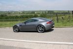 Cargraphic Aston Martin V8 Vantage 420 Test - Seite Heck Ansicht seitlich hinten