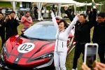 Stella Li und der Yangwang U9 Xtreme - das schnellste Serienauto der Welt